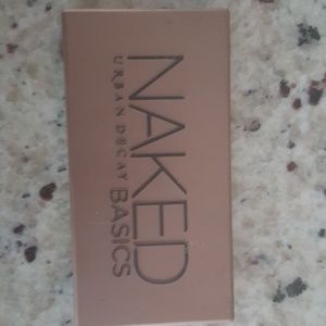 Urban Decay Naked Basics palette